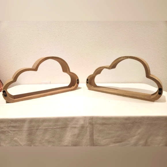 Wood Cloud shelves - Picture 2 of 5